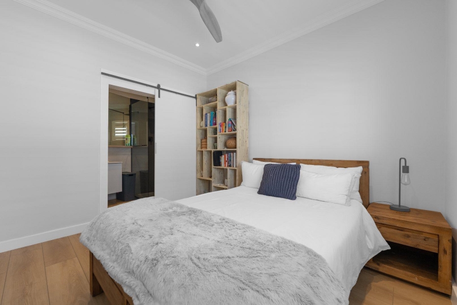 4 Bedroom Property for Sale in Sea Point Western Cape